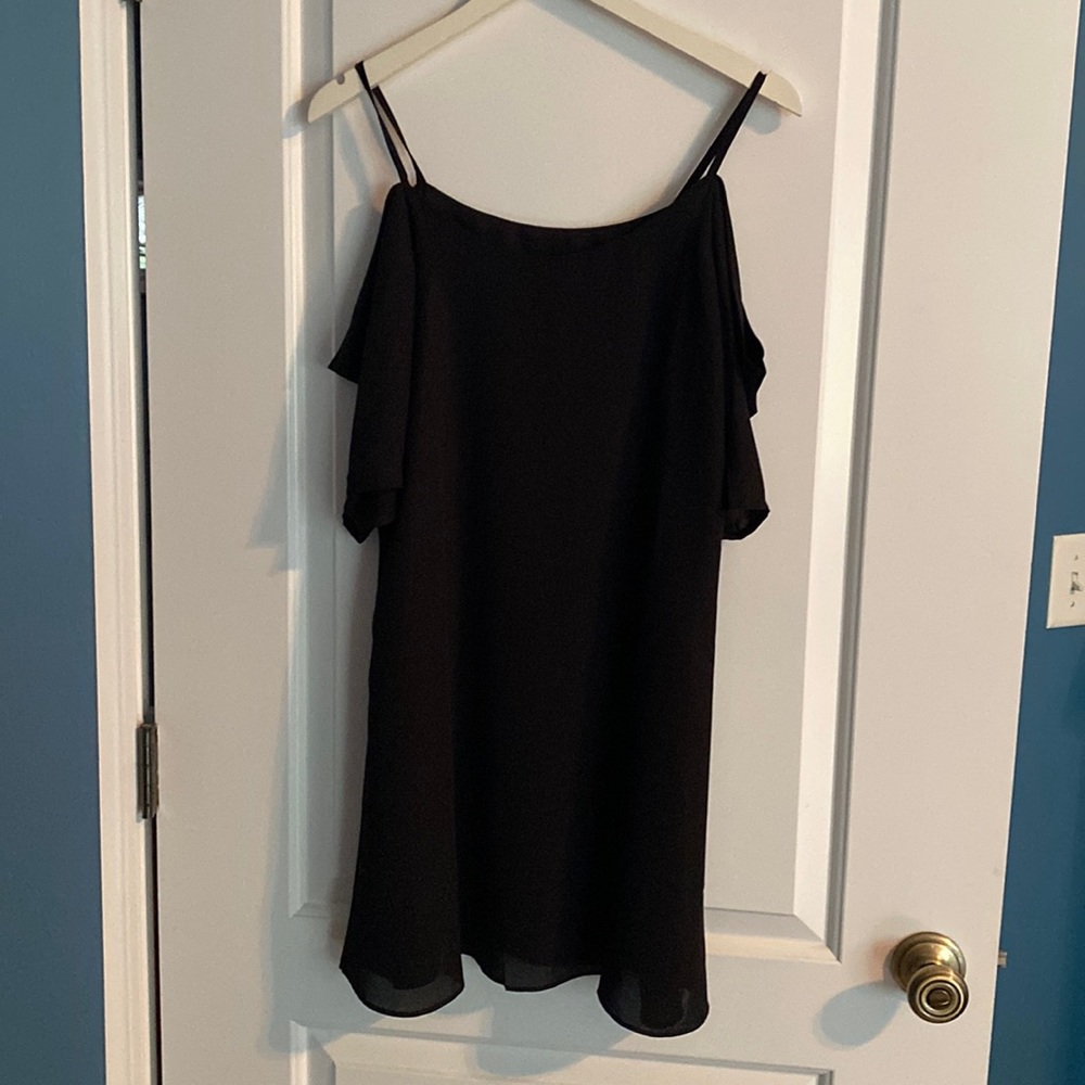 Oyanus black  dress